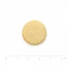 Jeden kus suroviny s pravítkem 5 cm, pamlsek psi (piškot) — SKU 204599 Akinu Piškoty s vápníkem 120 g. Velikost ~2,3 cm je ODHAD podle sesterského 173011 (Helios foto s pravítkem pro 204599 chybí). Styl dle 173011 (95dc2be2). v2 ze 2.